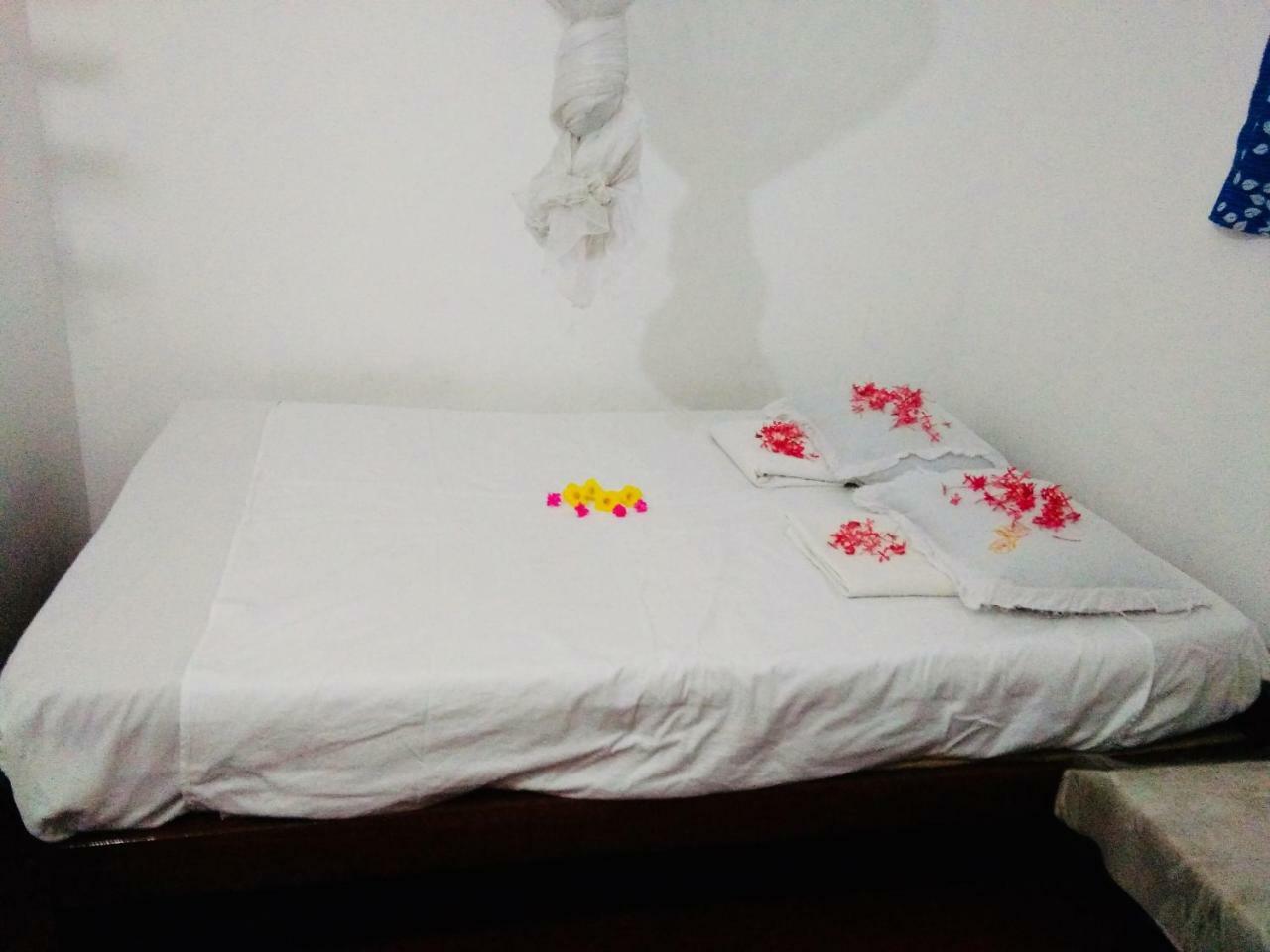 Hikkaduwa Backyard Beach Homestay 高尔 外观 照片