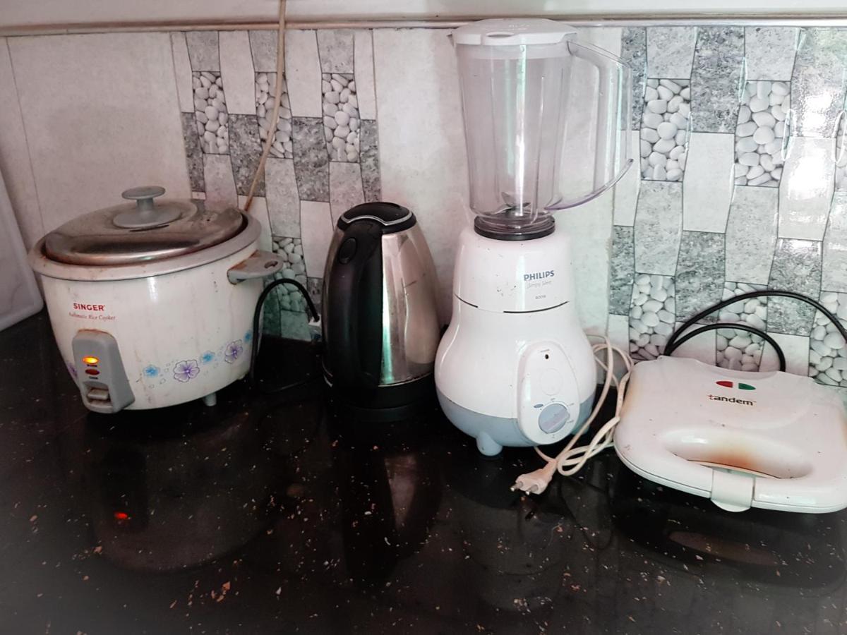 Hikkaduwa Backyard Beach Homestay 高尔 外观 照片